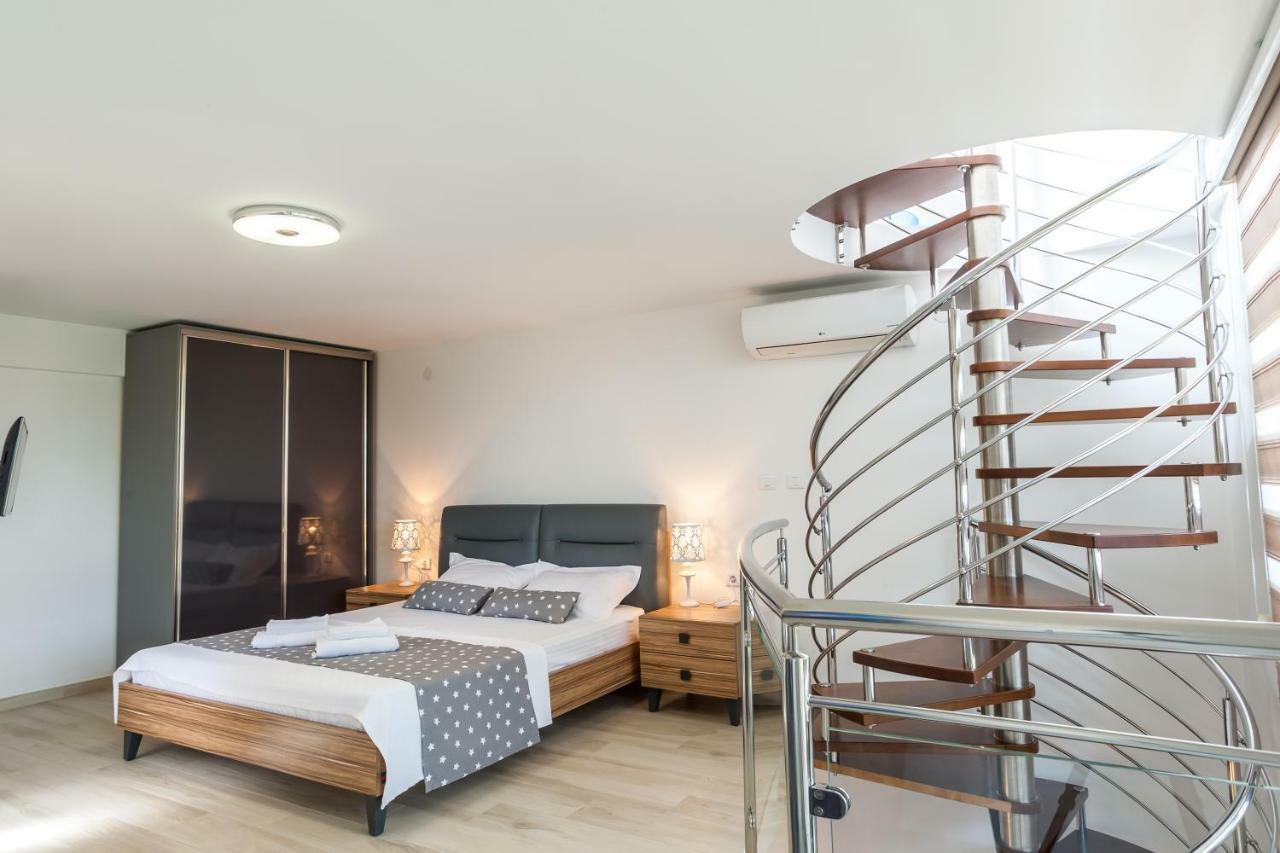 Apartments Davor Bar Esterno foto